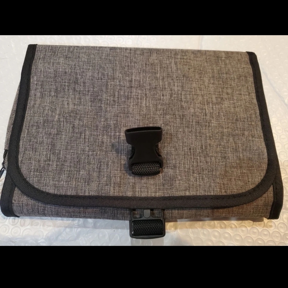 Macy's men toiletry